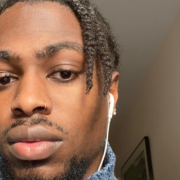 Meet your Posher, P - Picture 1 of 1